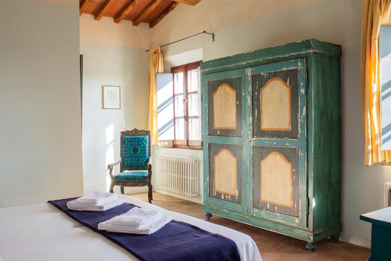 Villa Tre Colli - In The Heart Of Tuscany Чертальдо Екстер'єр фото